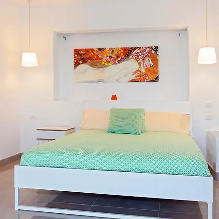 Jessica Suites Villa